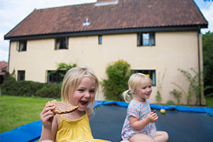 children moving home 